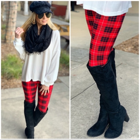 LAST PAIR! Infinity Raine Red Plaid Leggings - Picture 2 of 2